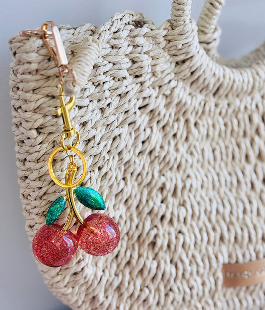Llavero Cereza de Mayoreo, diseño duradero y sofisticado — E|B Jewels.