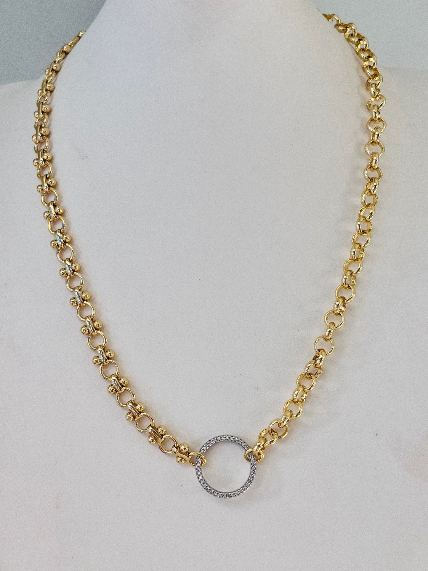 Collar Aura