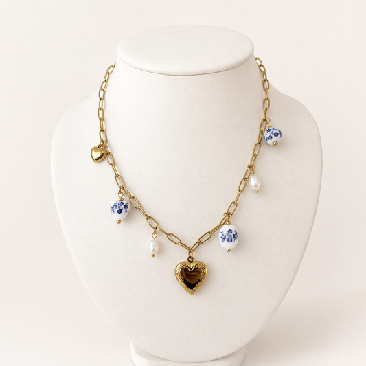 Collar Relicario Corazón Azul de acero inoxidable 316L, vista principal