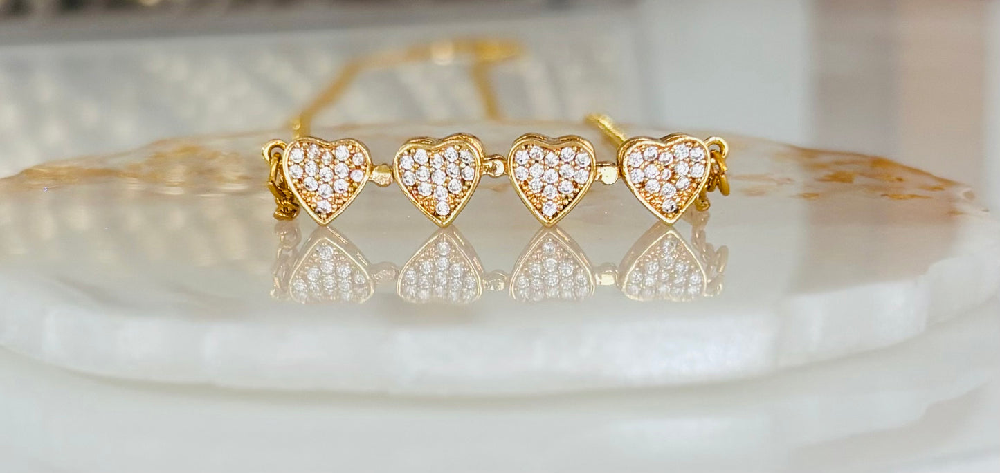 DIJE TRÉBOL DORADO AMELIA