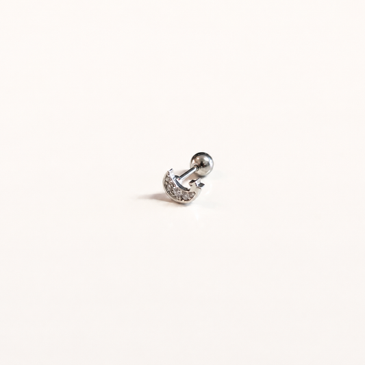 Aretes Pearcing Luna Silver con piedras brillantes en baño de oro blanco 18k para joyería de mayoreo.