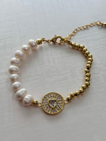 ￼ Pulsera mitad perlas