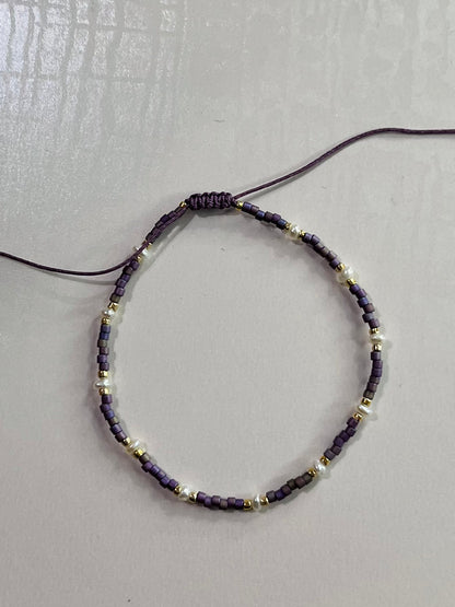 Pulsera morada miyuki con perlas