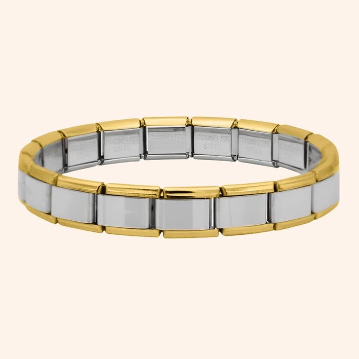 Pulsera Bicolor de chapa de oro 18K con acabado dorado y plateado, de diseño femenino y versátil.
